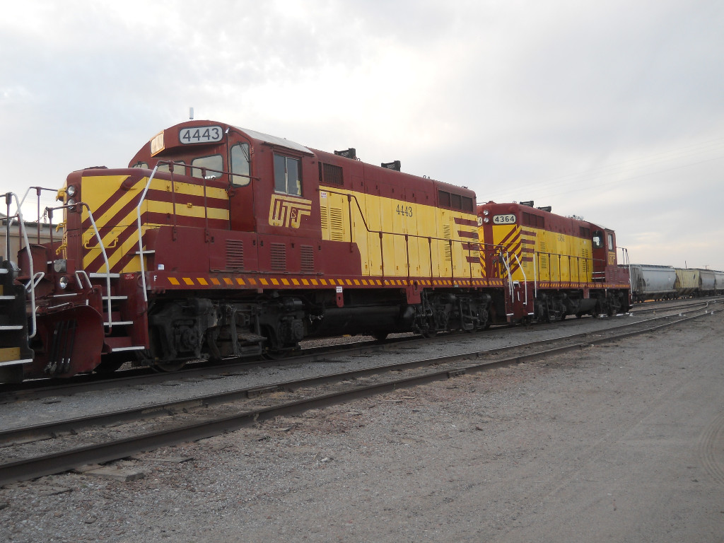 WTJR 4443  26Feb2011  In the WT&J Yard 